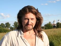 Никиту Джигурду застукали за приставанием к маленьким девочкам!