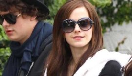 emma-watson-041112aa- 8