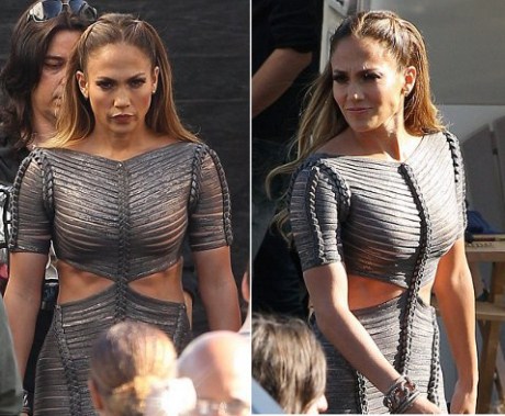 Певица Дженифер Лопес опозорилась из-за платья