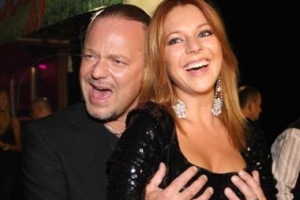 Владимир Пресняков издевается над беременной Натальей Подольской!