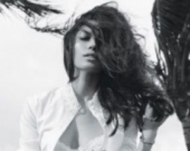  Очаровательная Джессика Бил в очень летней фотосессии  