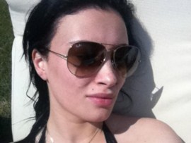  Певице Анастасии Приходько удалось замять скандал с родственниками гражданского супруга   