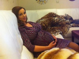 Беременная Анфиса Чехова превратилась в настоящую красотку