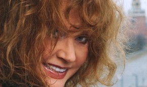 Алла Пугачева набросилась на коллегу прямо во время шоу! 