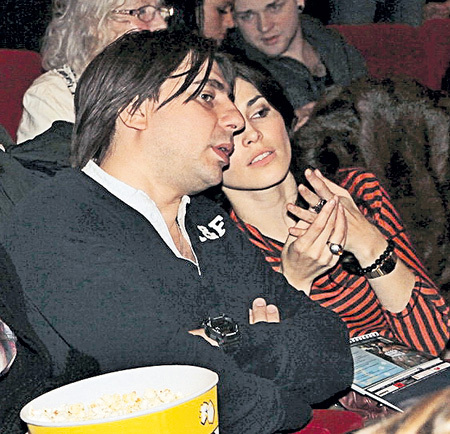 У Сати Казановой очень влиятельный любовник! 