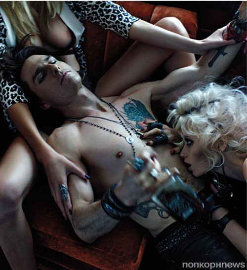 Тома Круза застукали с обнаженными блондинками! Кэти Холмс в шоке!