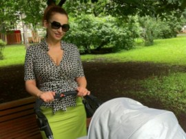 Анфиса Чехова шокировала своим послеродовым фото