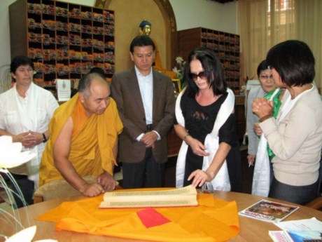 София Ротару выложила свои самые интимные фото