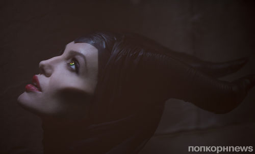 Актера Адама Сэндлера похоронили заживо, спутав с мертвецом!