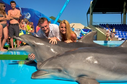 Френсис Метью Романов и его избранница Лена Ряснова показали «любовь» на камеру!