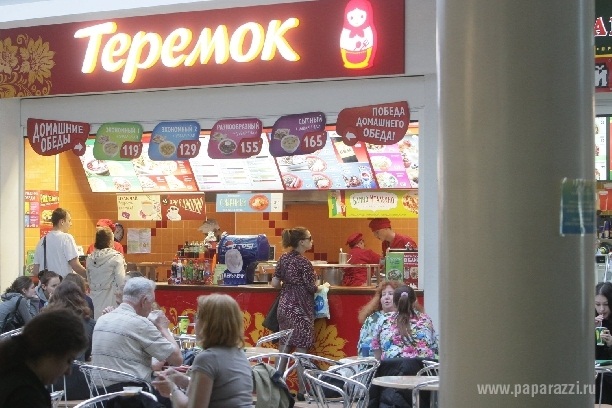 Анфиса Чехова впервые появилась на людях после родов!