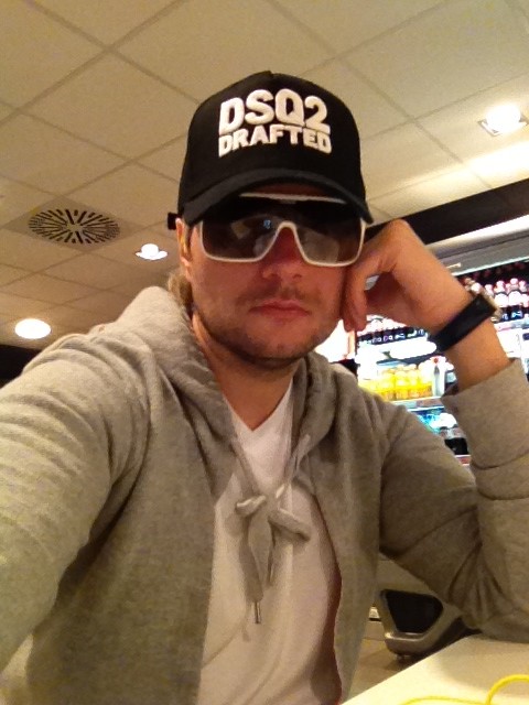 Коля Басков сменил имидж! «Соловья» просто не узнать!