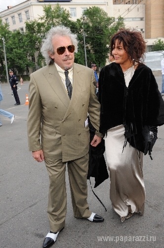 Молодая жена бросила Андрея Макаревича ради аргентинского мачо!