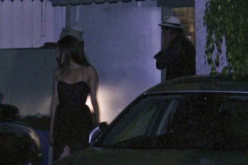 mila-ashton-062312- 3