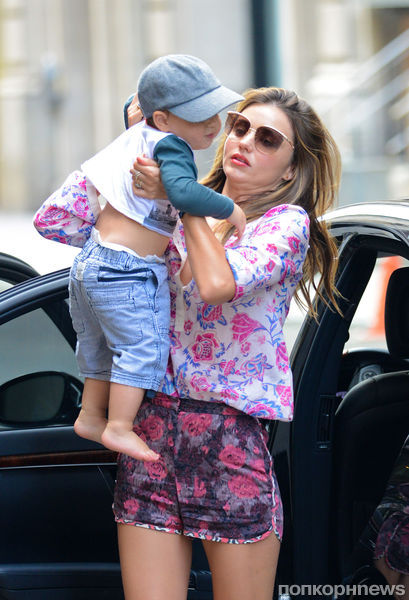 Миранда Керр опубликовала в Twitter очень горячие фото!