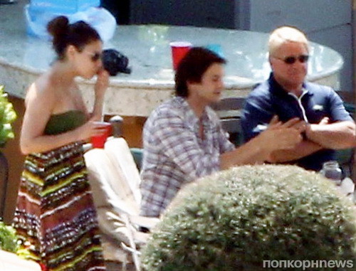 Милу Кунис и Эштона Катчера снова застукали вместе! 