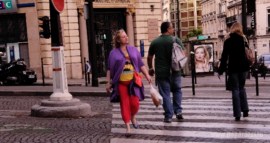 Беременную звезду «Интернов» застукали в Париже