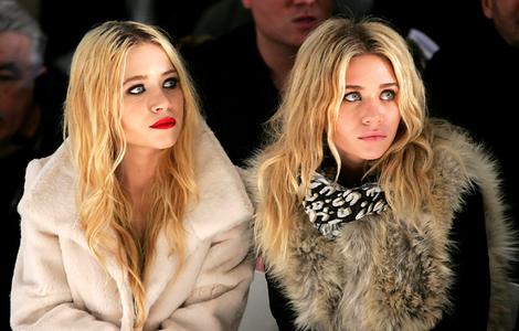 olsen twins_at-fashion-week