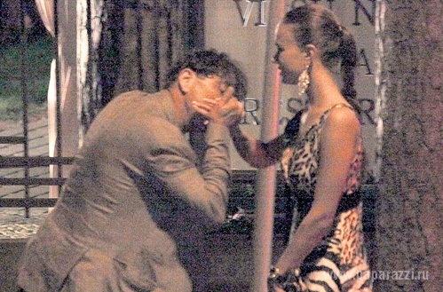 Добропорядочного семьянина Григория Лепса застукали с юной любовницей!