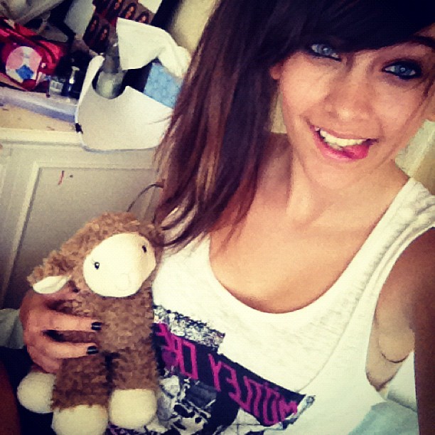 Дочь Майкла Джексона Пэрис с каждым днем становится все красивей! Просто дух захватывает!