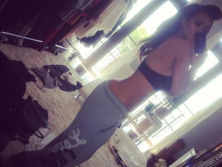 806de86f9e048119484fd9b48932e561