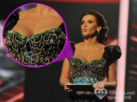 Ведущая Оксана Марченко шокировала невиданным декольте