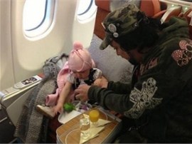 Филипп Киркоров наконец-то засветил дочь