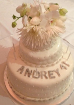 bayzcz9cyaaxryk-vert 1