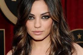 kunis2