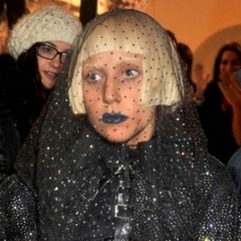 Чумовые боты Леди Гаги не прошли телецензцуру