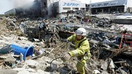 Землетрясения в Японии продолжаются (видео)