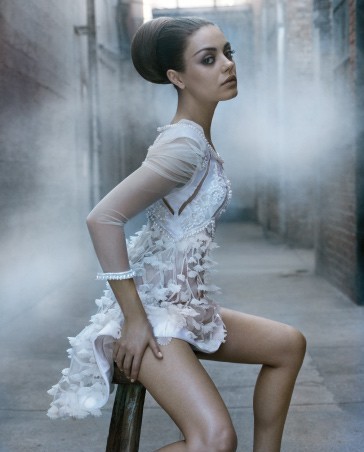 Натали и Мила: героини «Черного лебедя» в фотосессии Michelangelo Di Battista