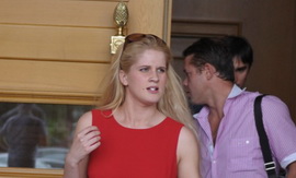 Хоккеиста Павла Буре застукали за изменой жене