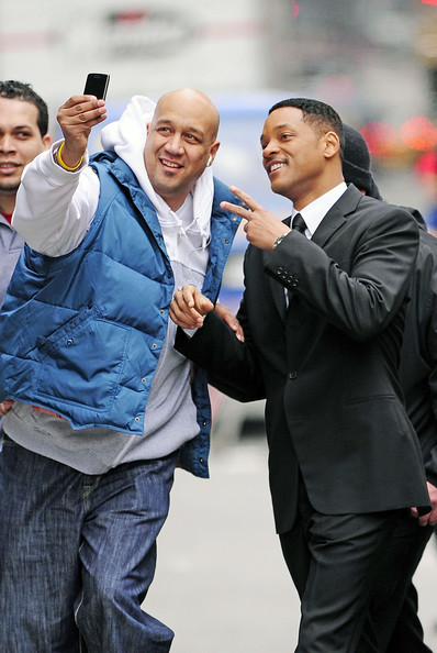 Эксклюзивные фото со съемок «Людей в черном – 3»!