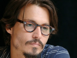 Узнай, кто из твоих любимых актеров даже не закончил школу! 