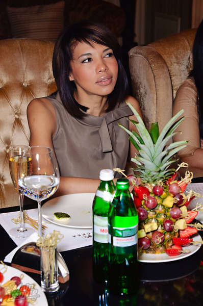 Как Асия Ахат журила финалисток «Мисс Киев – 2011» (фото)