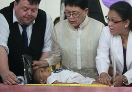  Официально назван самый крошечный человек на планете! 