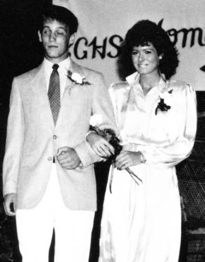 Фото звезд с выпускного бала