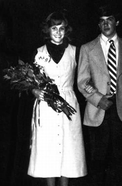 Фото звезд с выпускного бала