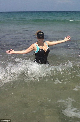 Мэрайя Кэри отличная фигура уже через несколько месяцев после родов 