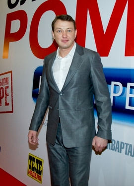 _sluzhebnyj_roman__ced3566e