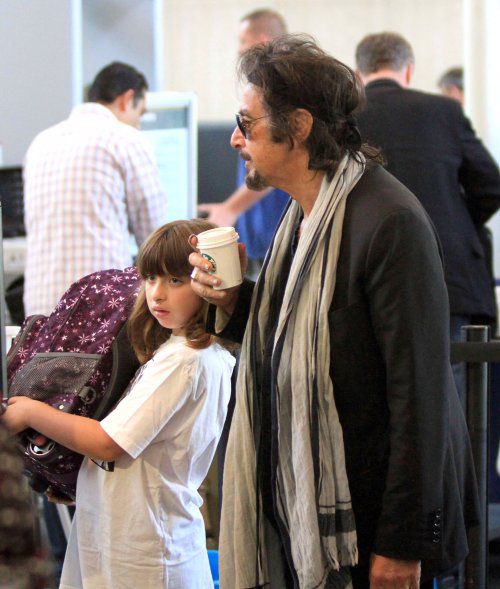 Аль Пачино с детьми: уставшие малютки с любимым папой