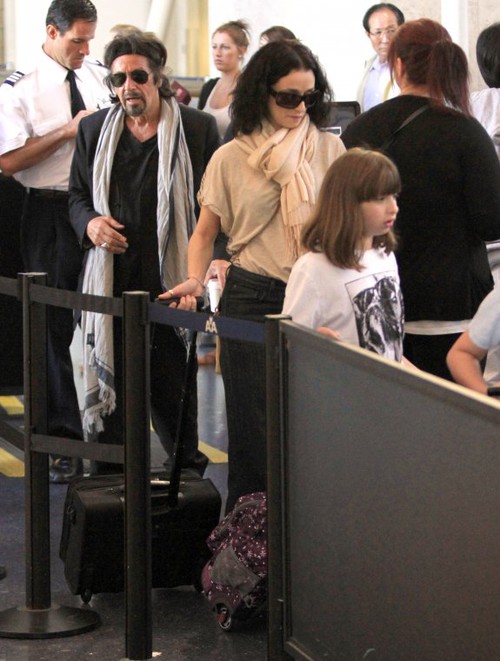 Аль Пачино с детьми: уставшие малютки с любимым папой