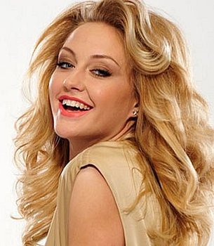 Ева Бушмина целуется взасос с Константином Меладзе?! (фото)