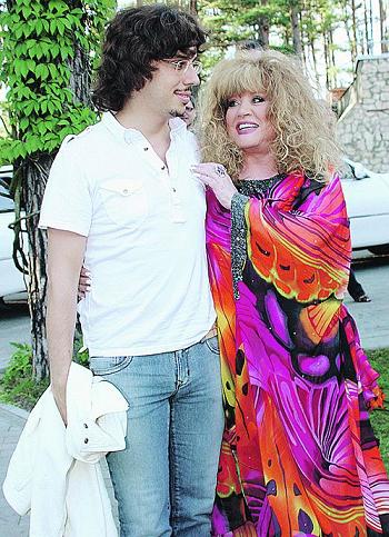 Пугачева за три дня стала миллионершей!