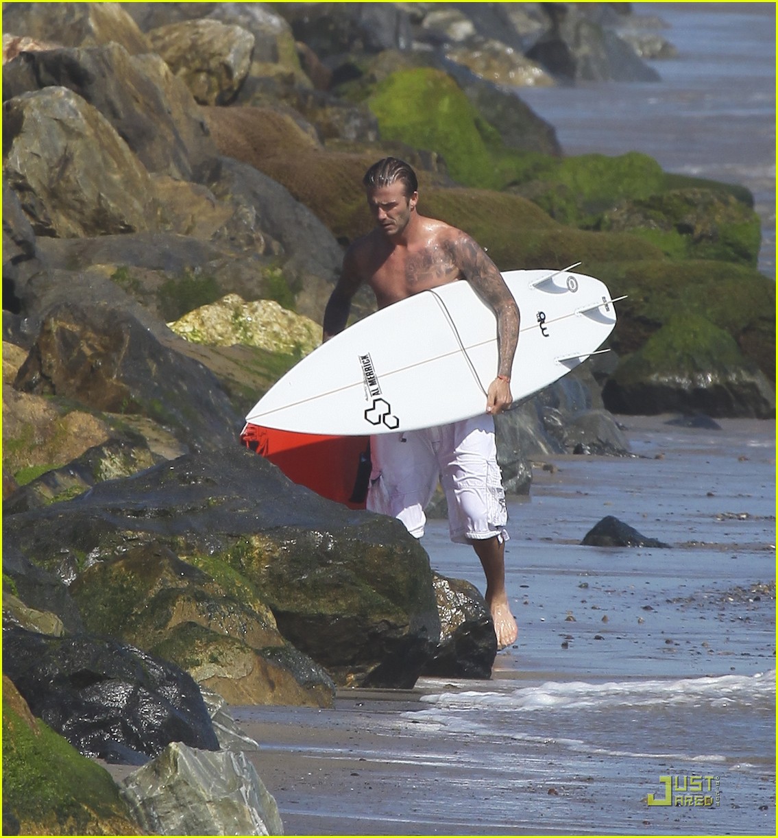 Сексуальный серфингист Дэвид Бекхем!