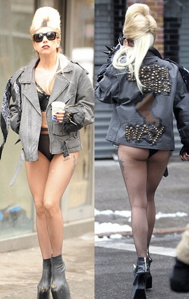 Леди Гага: сверкнула голой попой