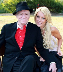 85-летний основатель Playboy, не смотря ни на что, женится!