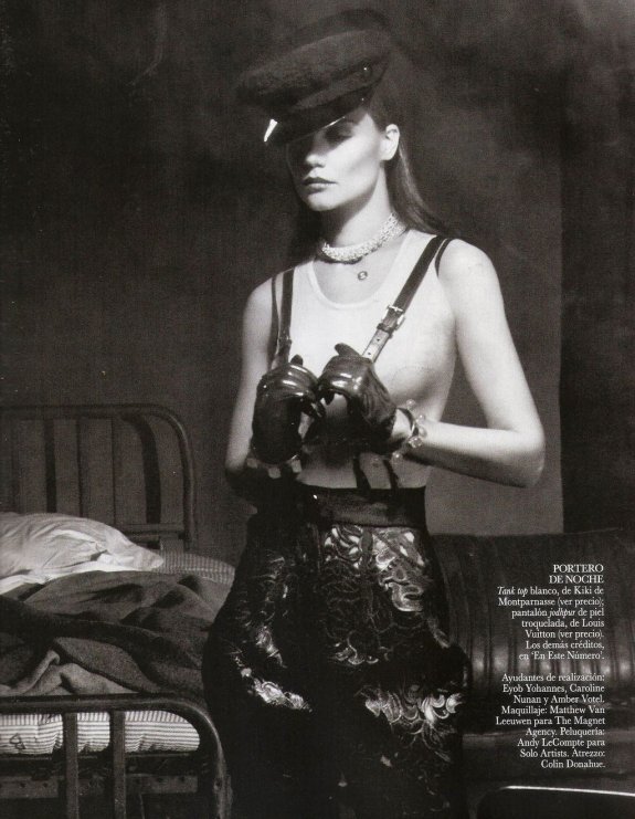 Кэти Холмс в испанском Vogue: кружева, фуражка, маска….