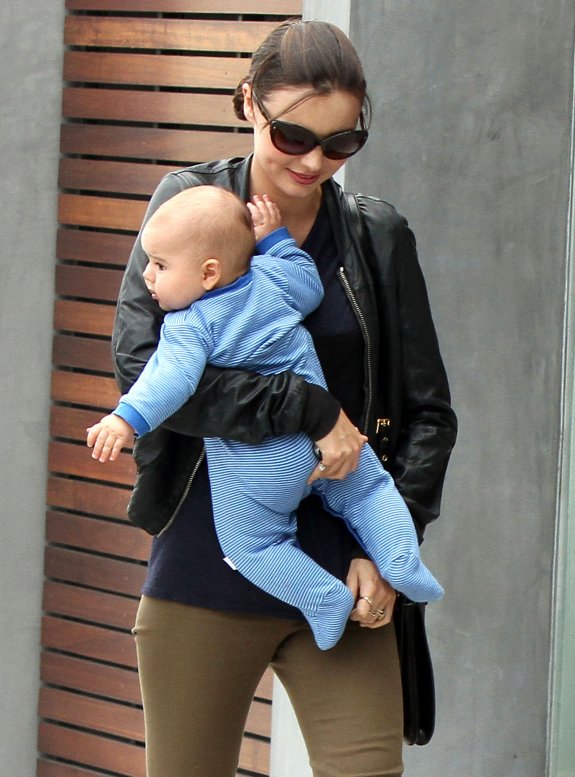 Миранда Керр и пятимесячный сынишка Флин: ланч в Лос-Анджелесе!